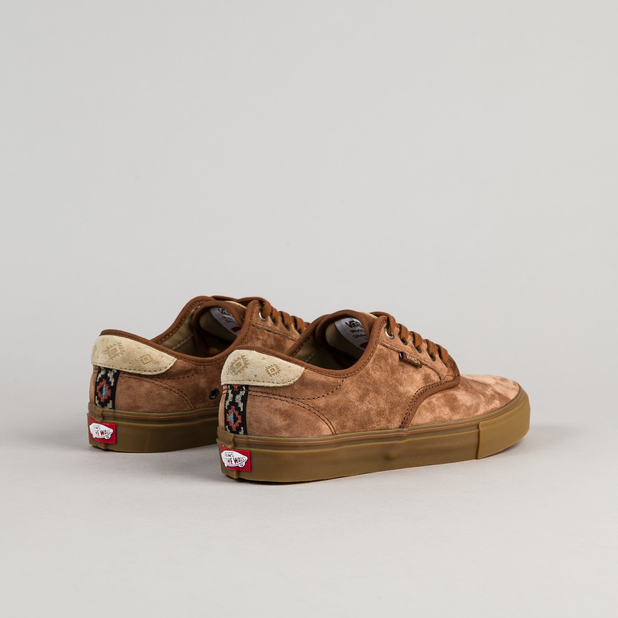 vans chima ferguson pro native dachshund