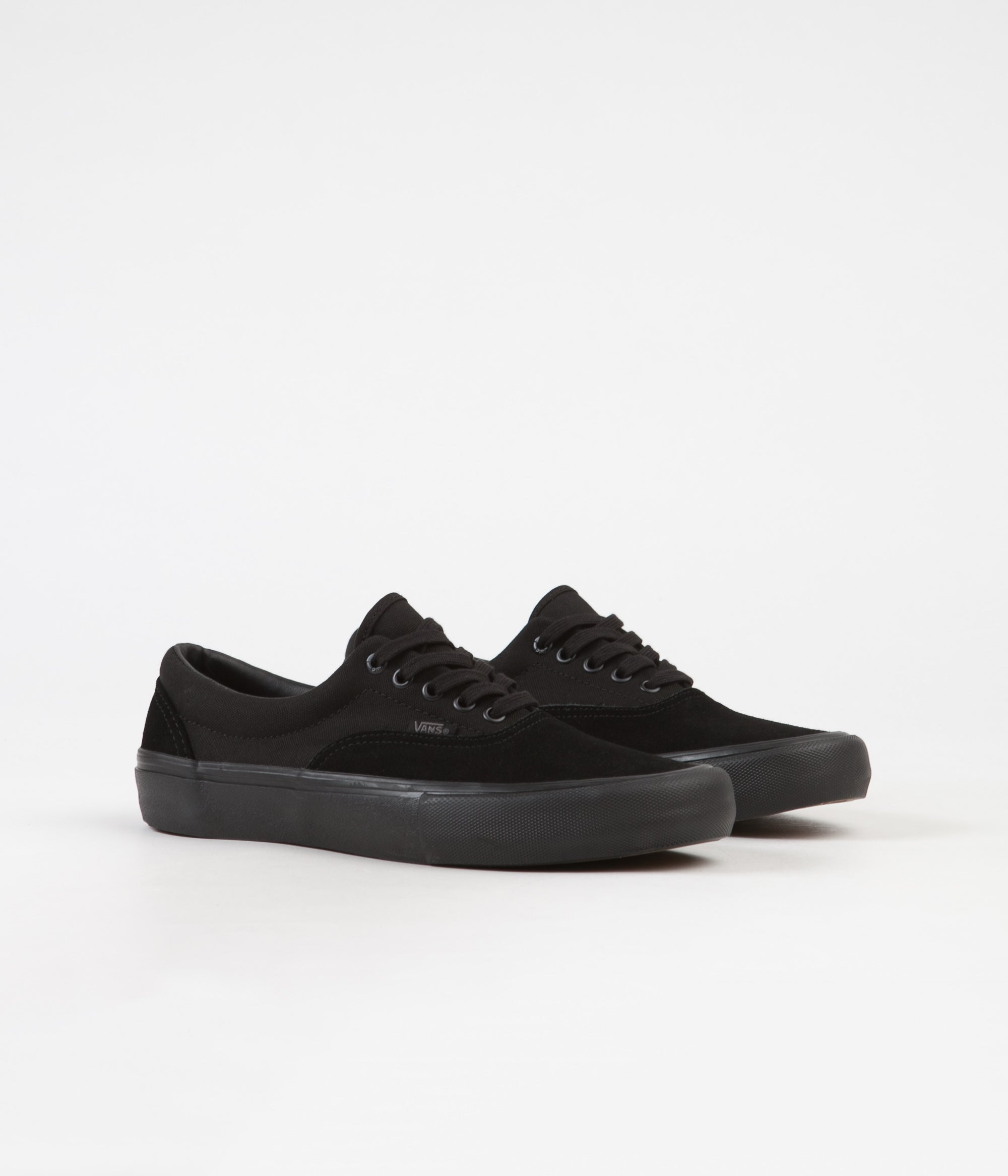 vans era pro blackout