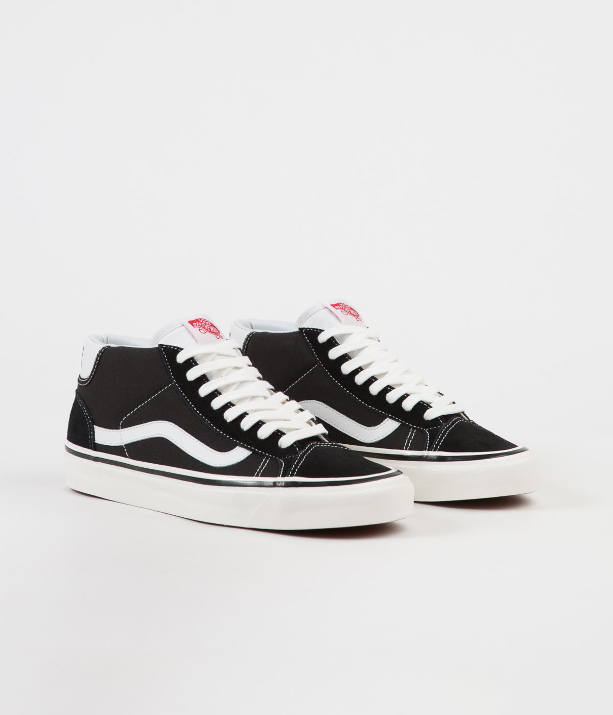 vans mid dx black