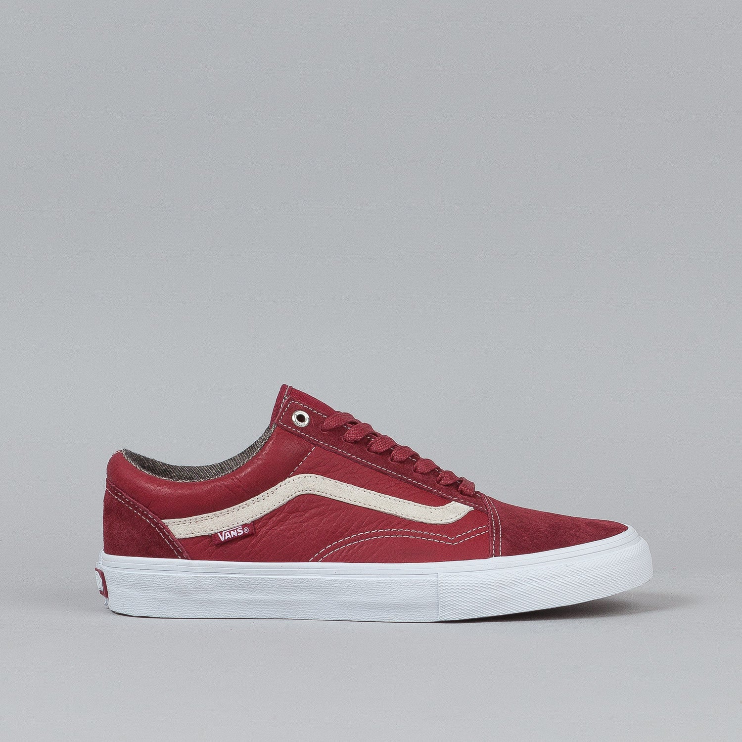 Vans Old Skool Pro Shoes - Dark Red | Flatspot