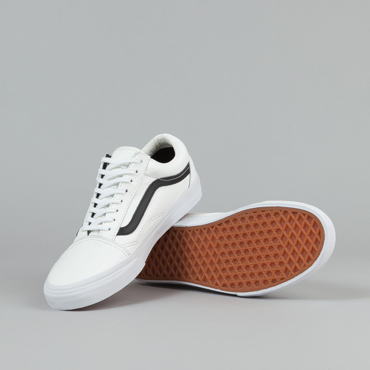 Vans Old Skool Zip Shoes - (Premium Leather) True White | Flatspot