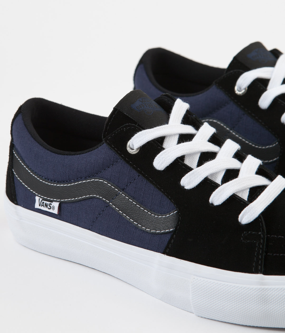 black and white vans sk8 low