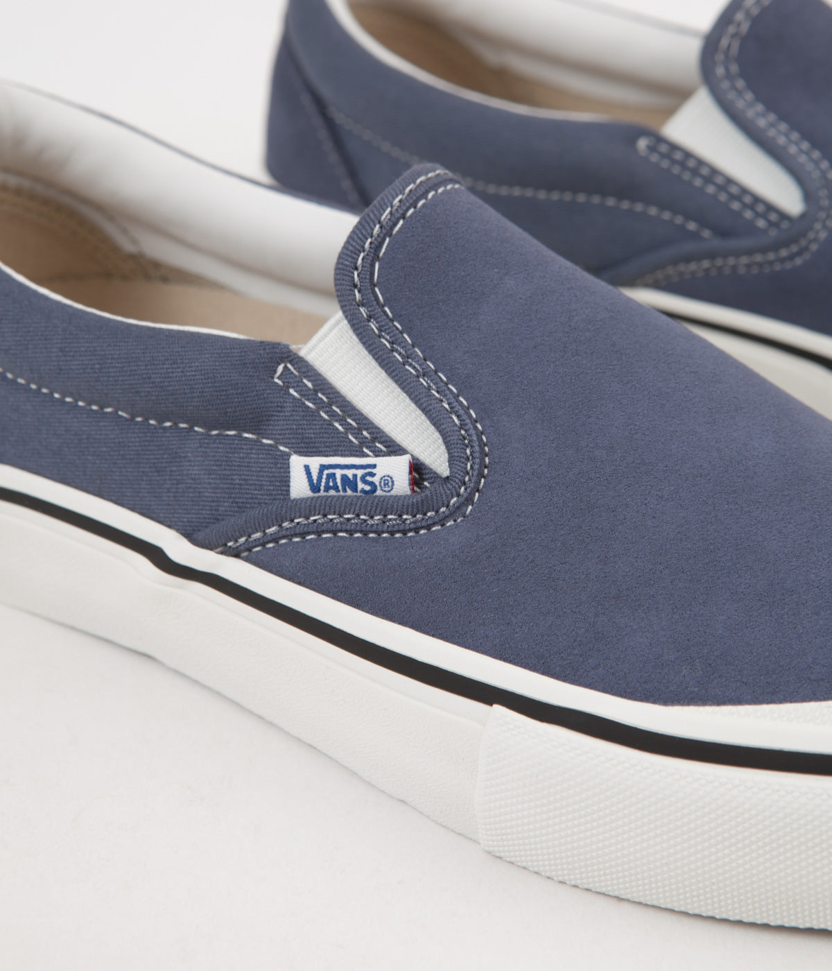 vans retro slip on