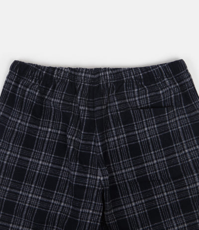 nike flannel shorts