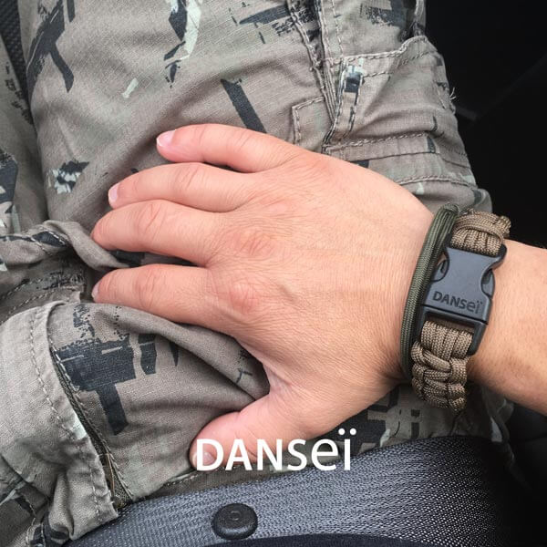 DANSEI bracelet en corde de survie pour homme fait au Québec