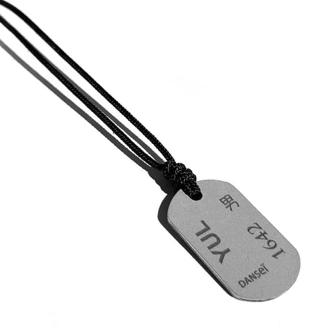 collier mini dog tag YUL