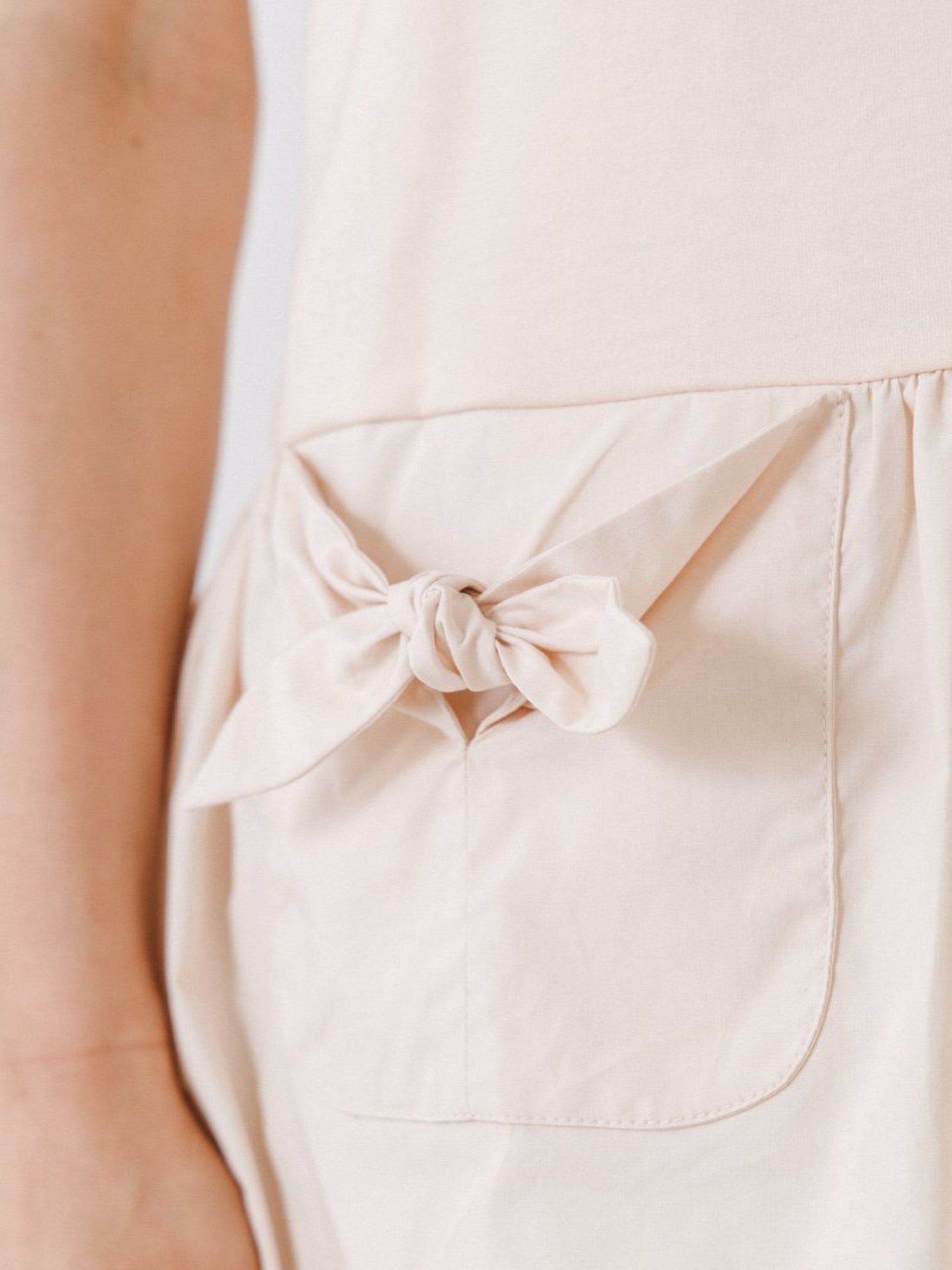 Pockets Detail Dress
