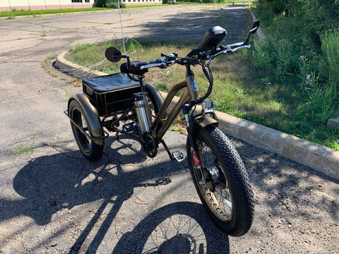 Electric fat trike