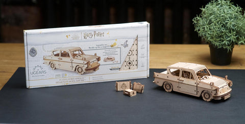 102-Ugears-Flying-Ford-Anglia