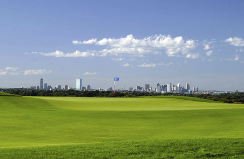 rent golf clubs in Boston