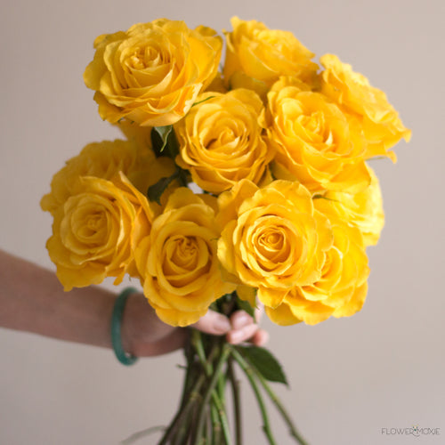 yellow roses with pink tips meaning