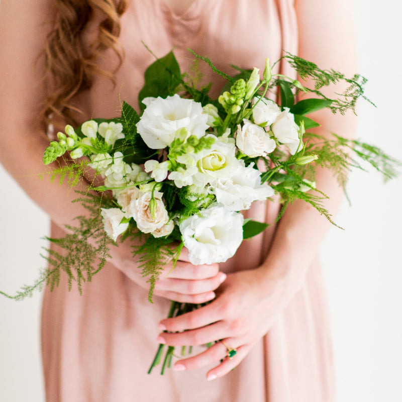 how to make a bridesmaid bouquet