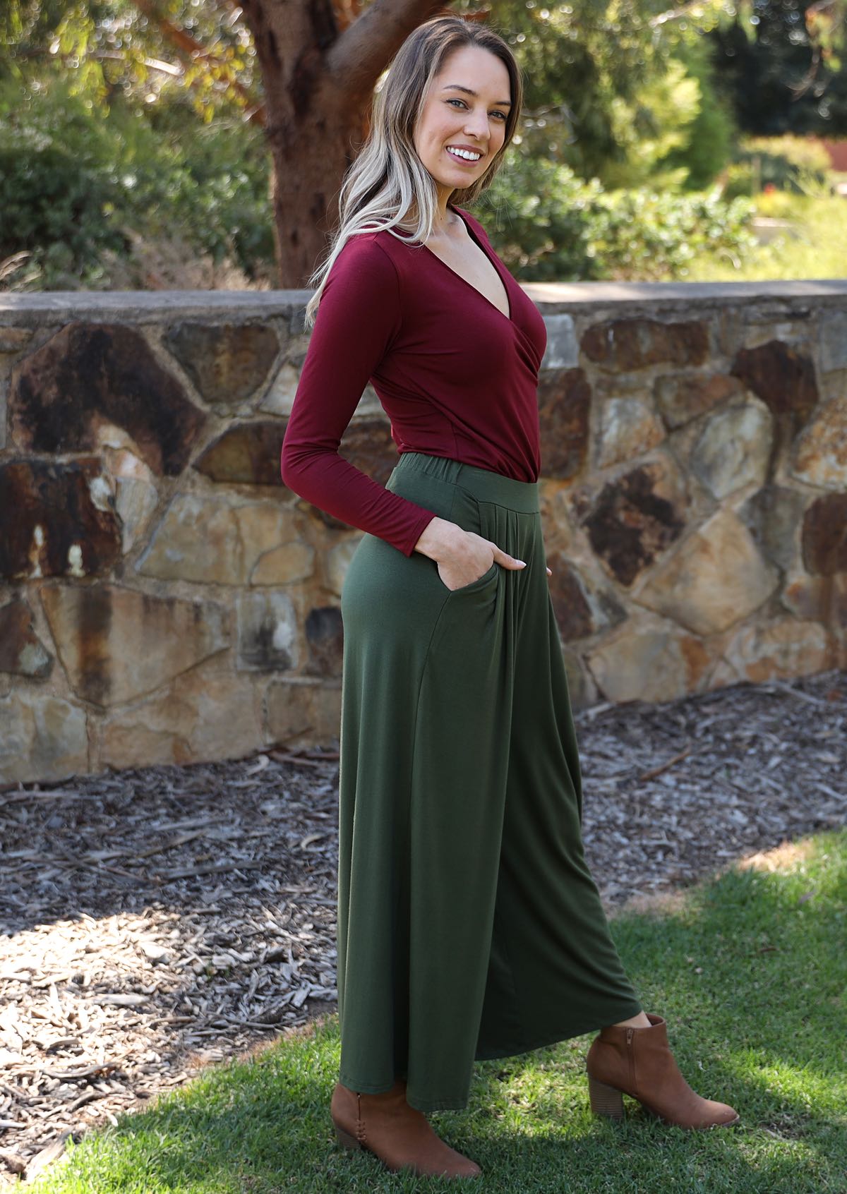 Island Gyal | High Waist Palazzo Pants - Army Green (Regular and Plus – In  The Starz Boutique