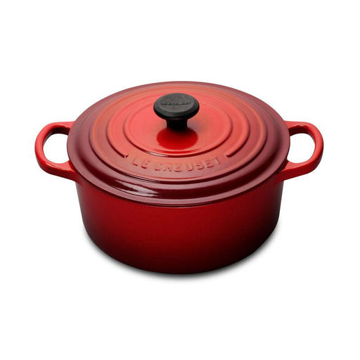 Le Creuset Cerise Cherry 20 Piece Cookware Set with 4.5 Quart Round Dutch  Oven