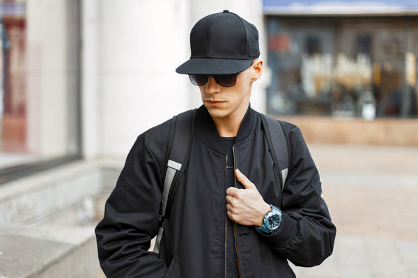 are snapback hats in style