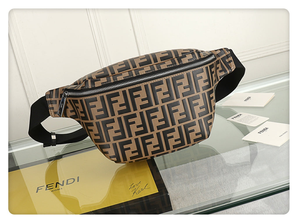 fanny pack fendi