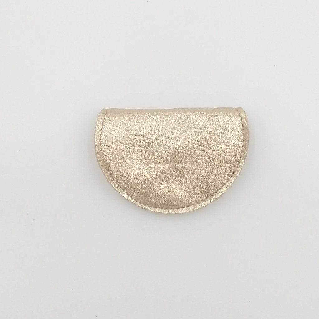 clamshell coin purse