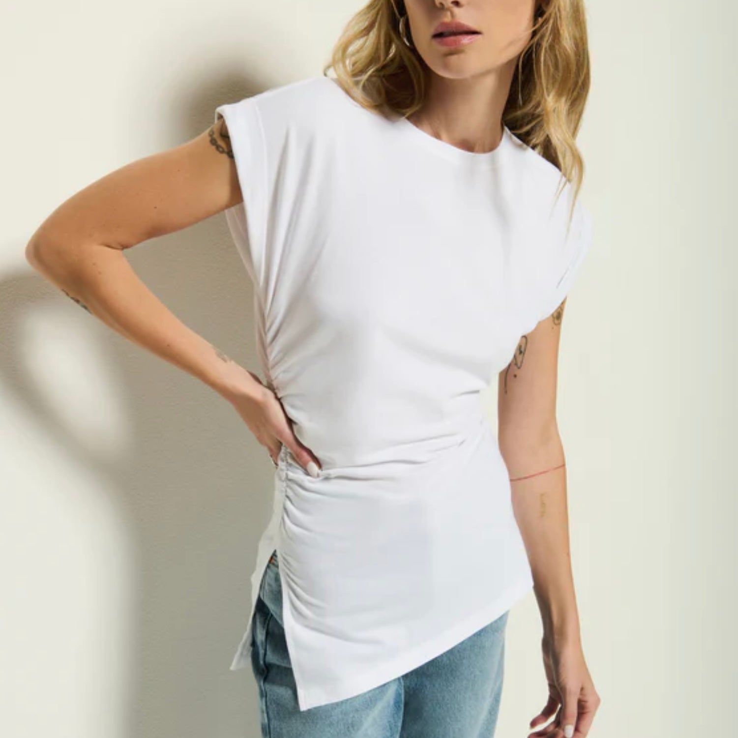 Sadee Crewneck Tee
