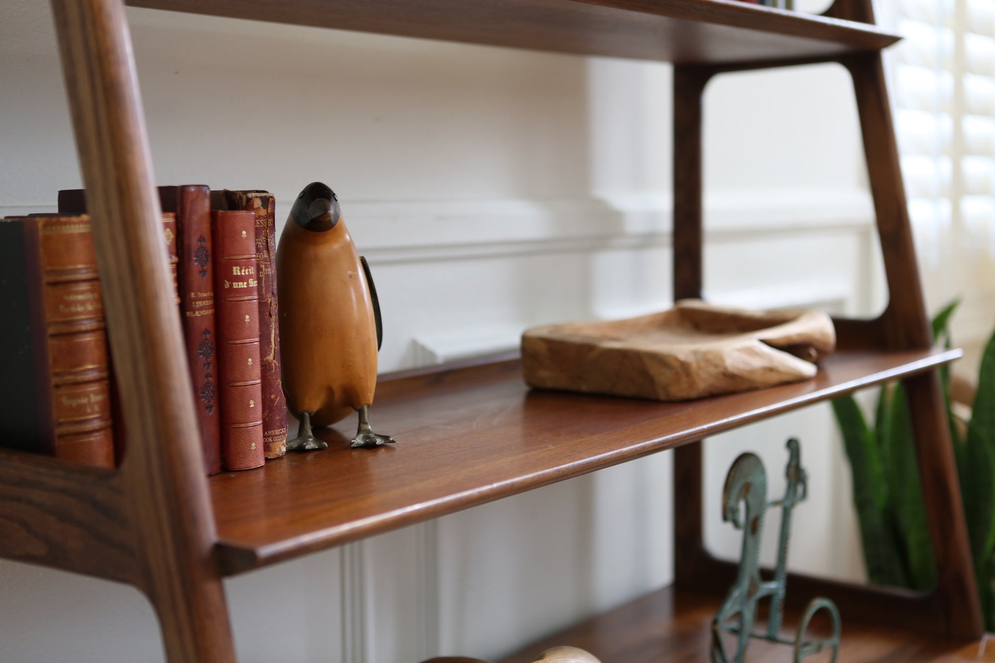 Featured image of post Modern Bookshelf Wall Unit