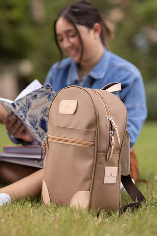 The Jon Hart backpack is the perfect bag for your student.