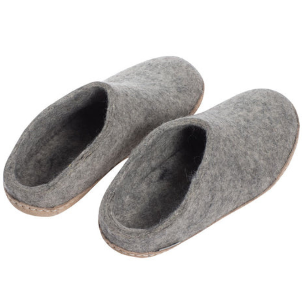 Glerups Slippers: Slip-on, Grey, Leather B-10-00- 43