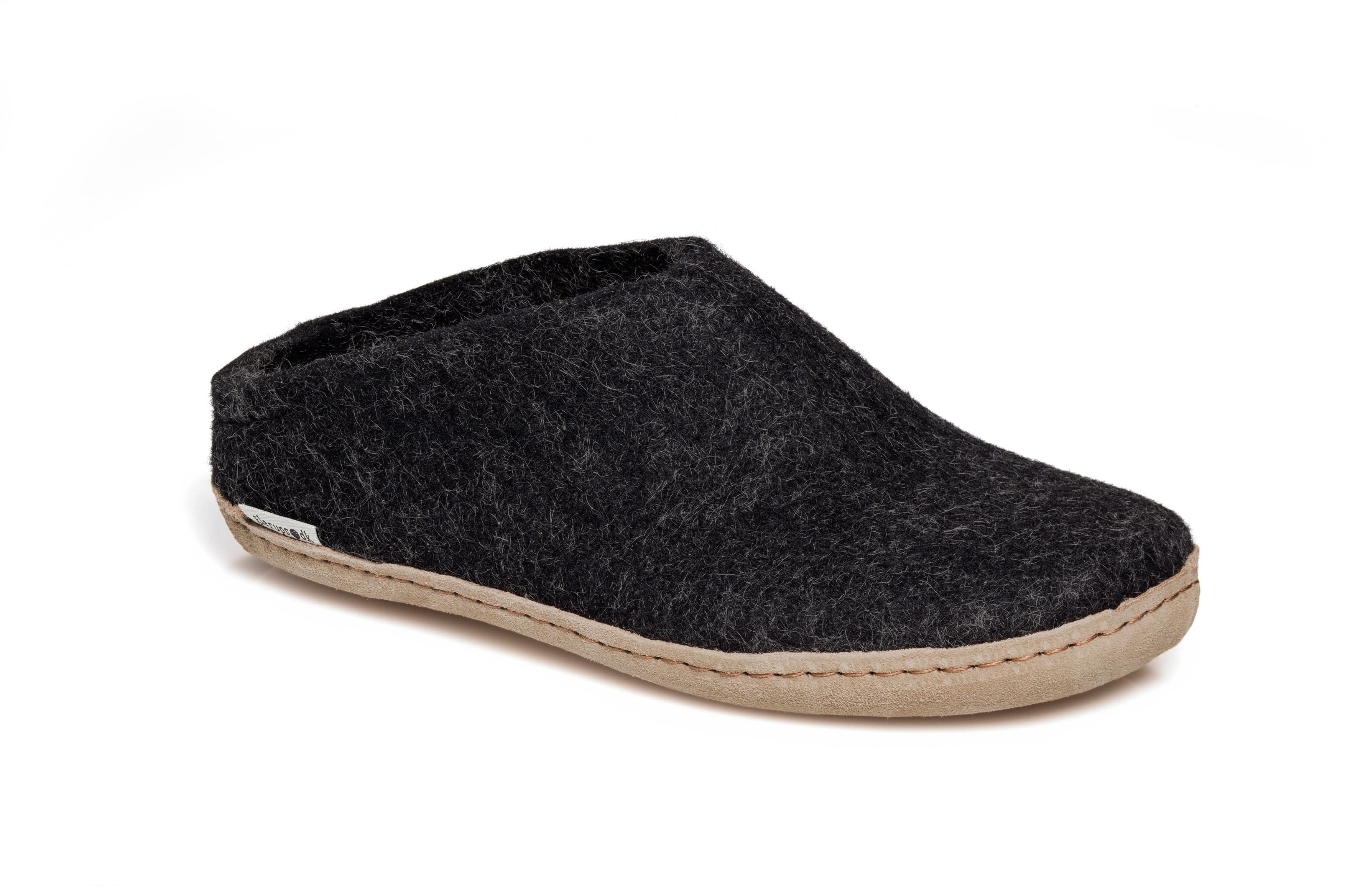 Glerups Slippers: Slip-on, Charcoal, Leather B-02-00