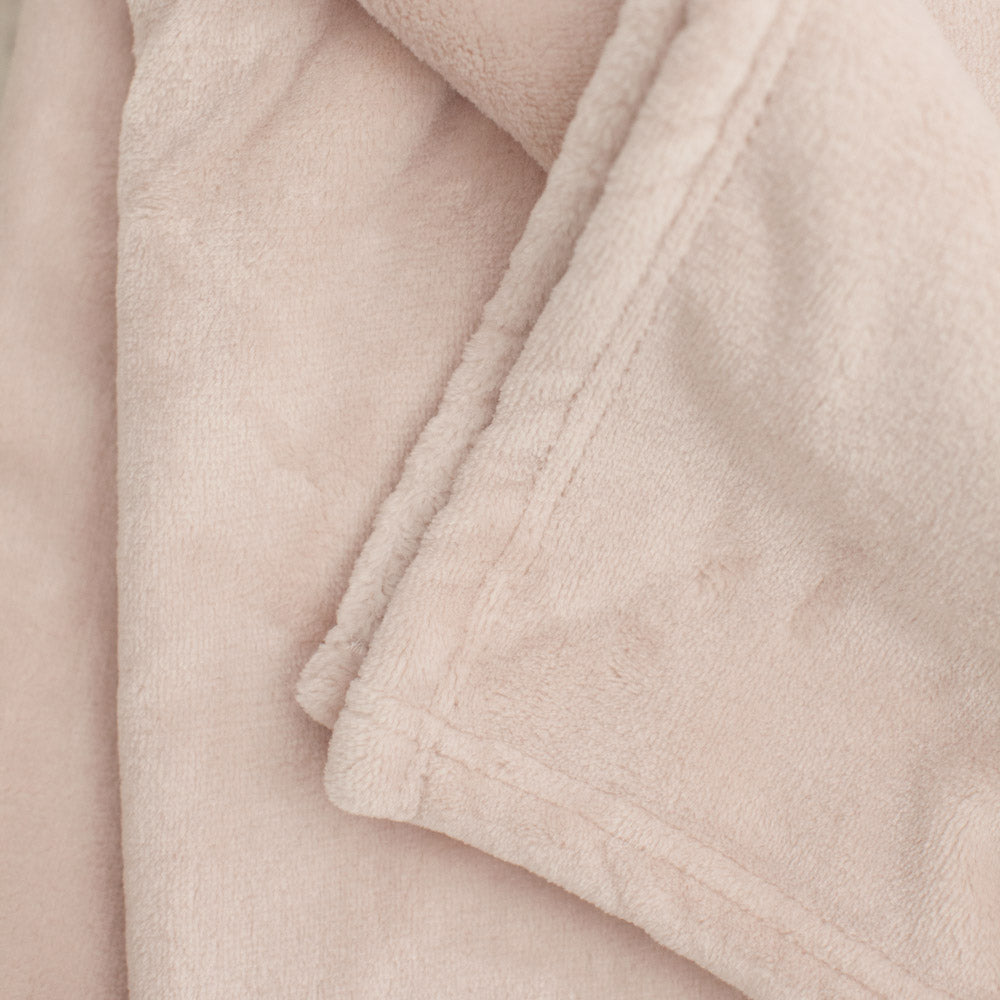 Brogo blush pink fleece throw blanket