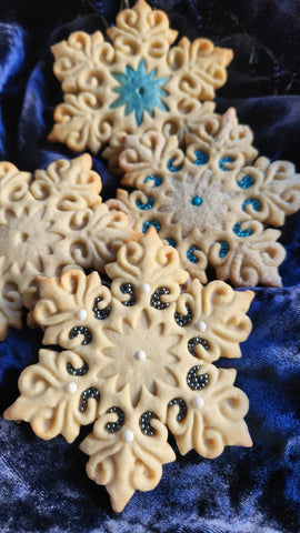 Elegant Filigree Snowflake Cookies