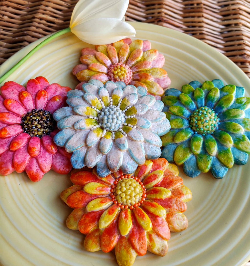 Silicone Baking Molds, Colorful Flowers. Colorful Of Silicone Molds For  Baking Stock Photo, Picture and Royalty Free Image. Image 82114252.