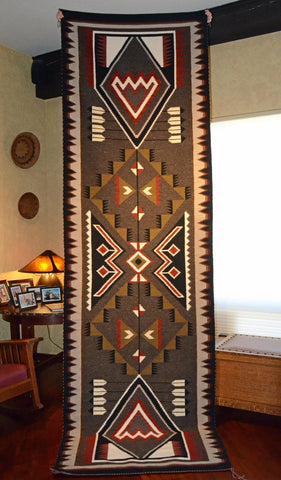 Innovative Design Runner : Navajo Rug : Frances Begay : Churro 1659 : Award Winner!