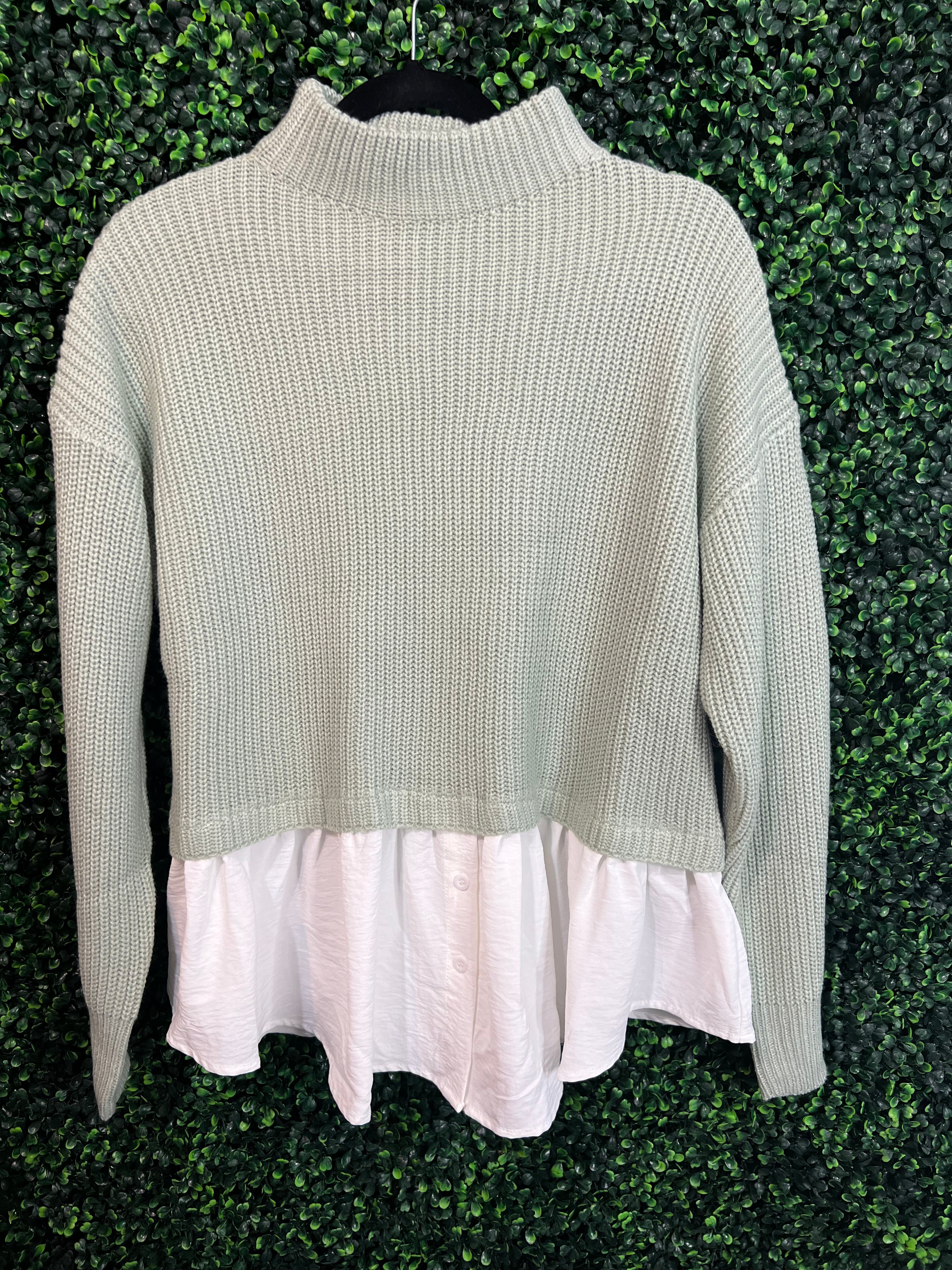 Consignment - The Mint Julep Boutique layered sweater/size small