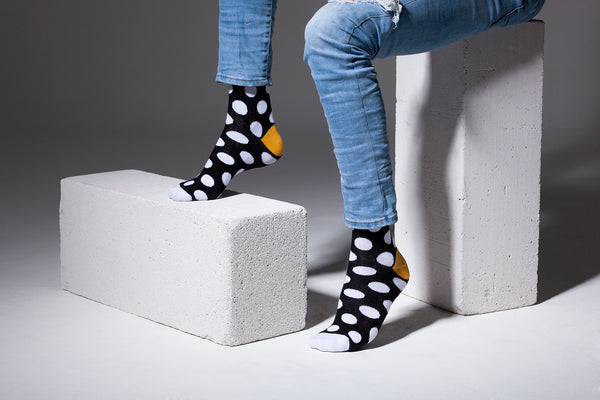 Men's Black Snow Dot Socks - Socks n Socks
