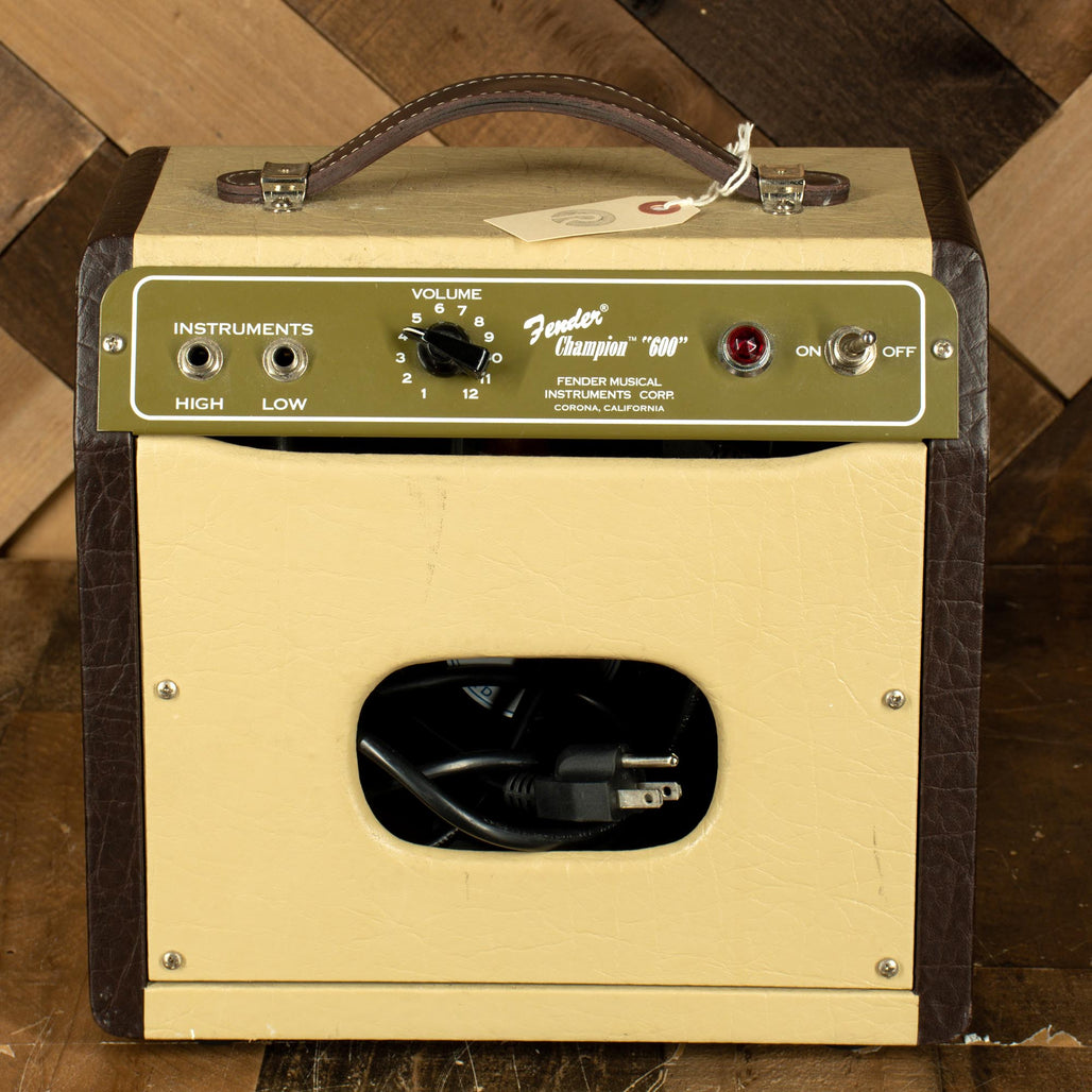 lager uddøde skole Fender Champion 600 5 Watt 1x6 Combo - Used | Russo Music
