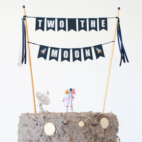 TWO the Moon birthday cake with cake topper | cake toppers by Avalon Sunshine