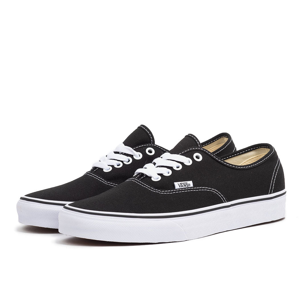 vans u authentic black