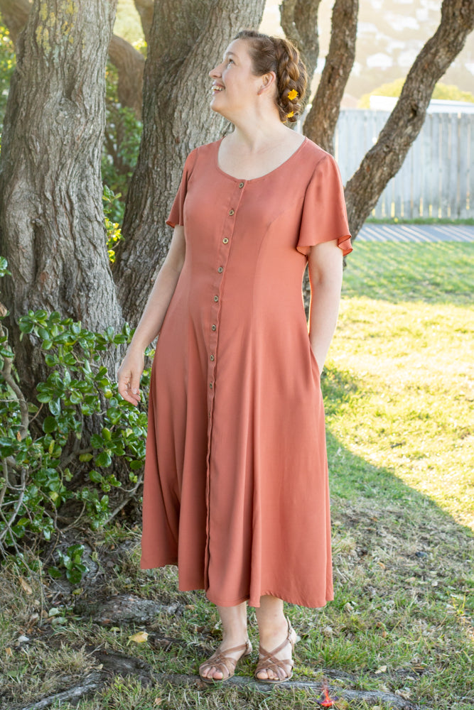 The Robin Dress by Scroop Patterns