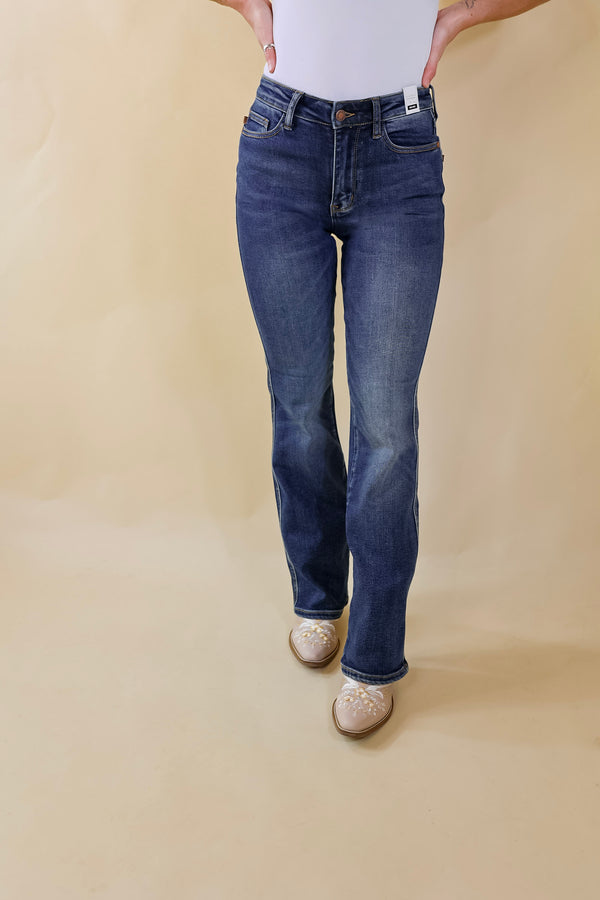 Judy Blue | Confident Energy Bootcut Jeans in Vintage Wash