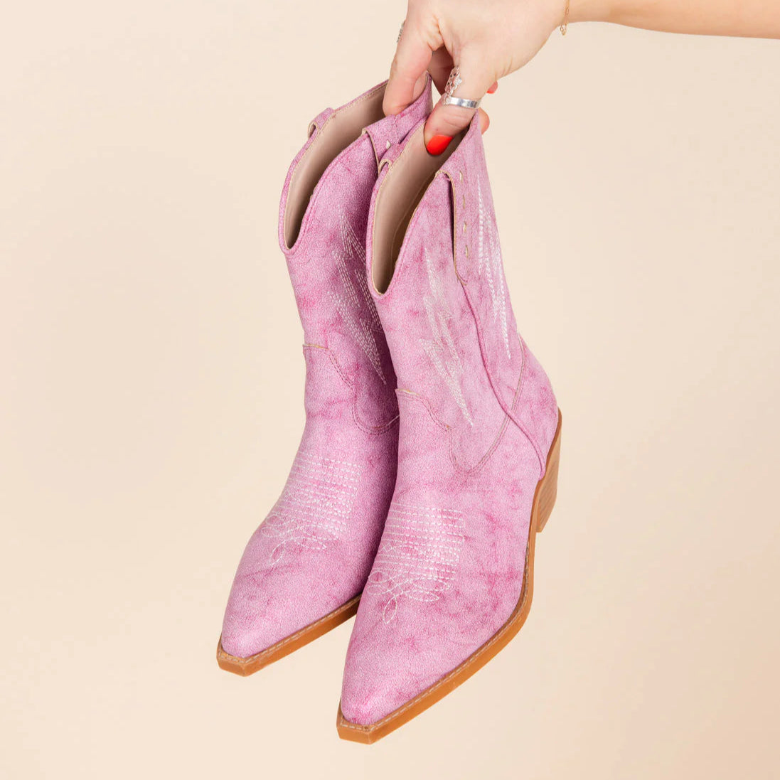Online Exclusive | Bowie Metallic Western Boot in Pink
