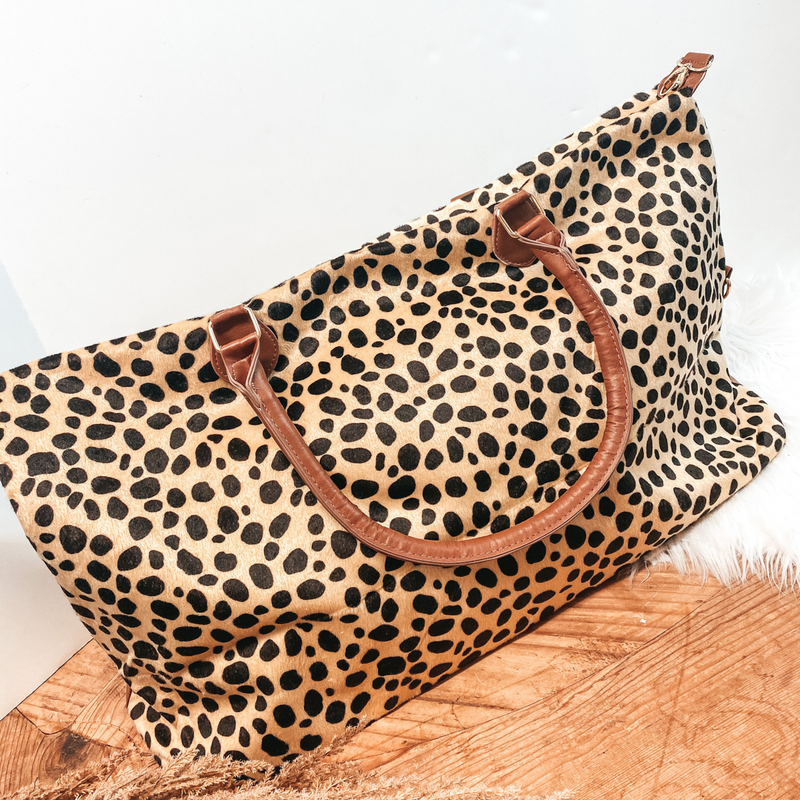 Large Weekender Bag in Tan Leopard Print