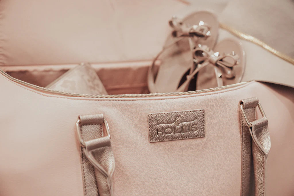 Hollis  Lux Weekender Bag in Solid Blush