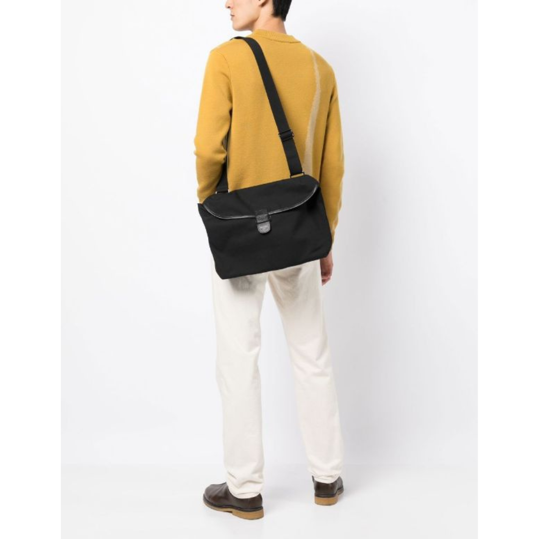 CANVAS PLAIN MESSENGER BAG BLACK