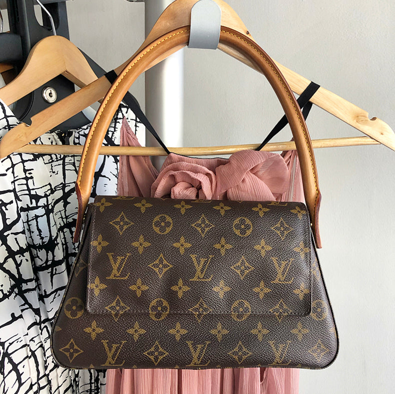 Enter to WIN this Louis Vuitton bag valued at $1500!👜⁠ ⁠ It's