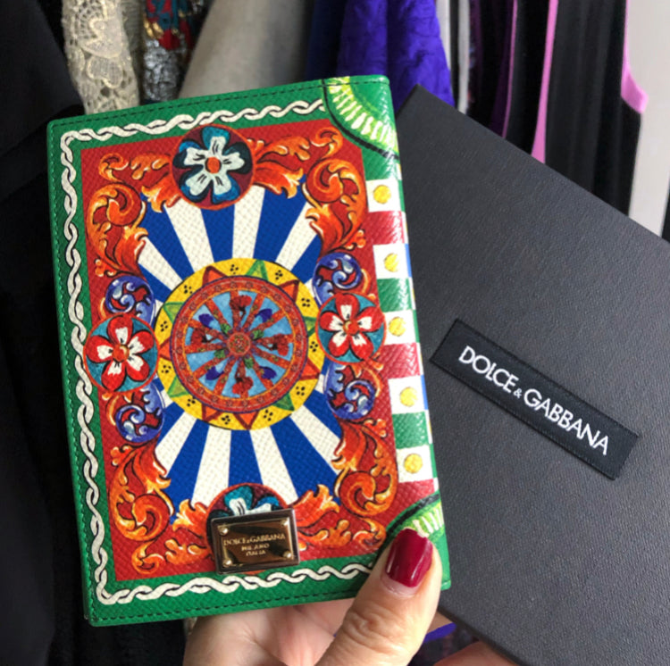 dolce and gabbana passport cover