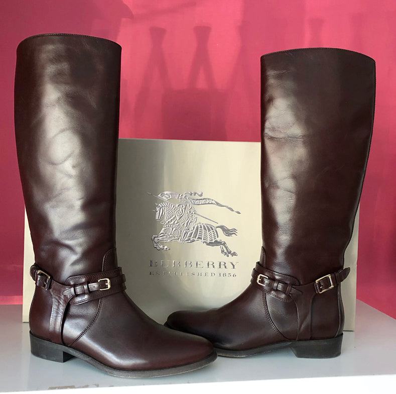 Burberry Tall Brown Leather Riding Boots - 39 – I MISS YOU VINTAGE