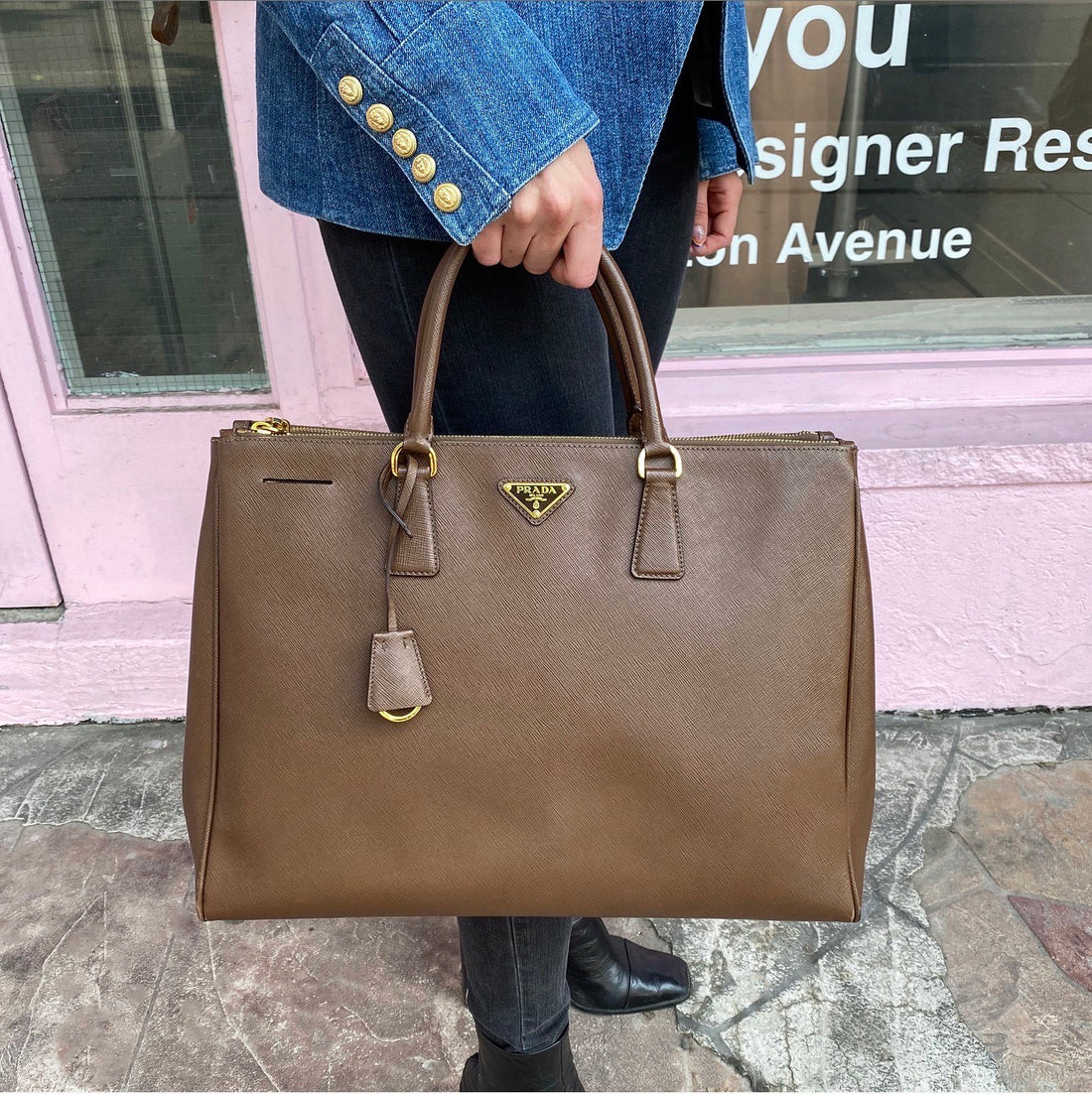 Prada Large Brown Saffiano Leather Double Galleria Tote Bag – I MISS YOU  VINTAGE