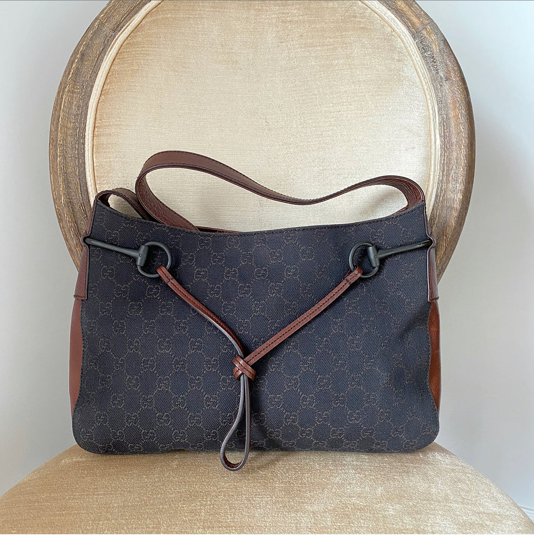 Gucci Brown Leather and Monogram Canvas Horsebit Hobo Bag – I MISS YOU VINTAGE