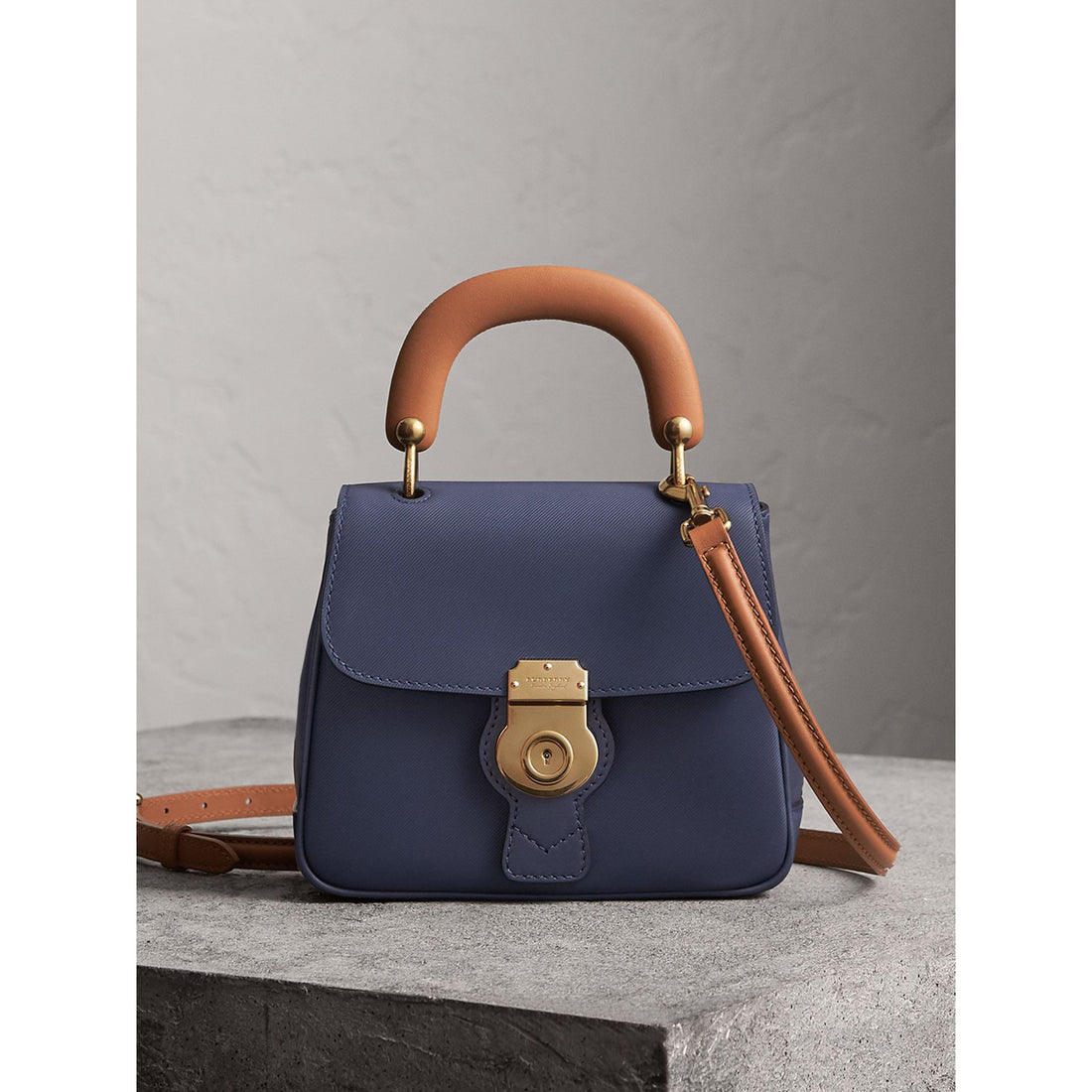 Burberry DK88 Small Top Handle Bag in Ink Blue – I MISS YOU VINTAGE