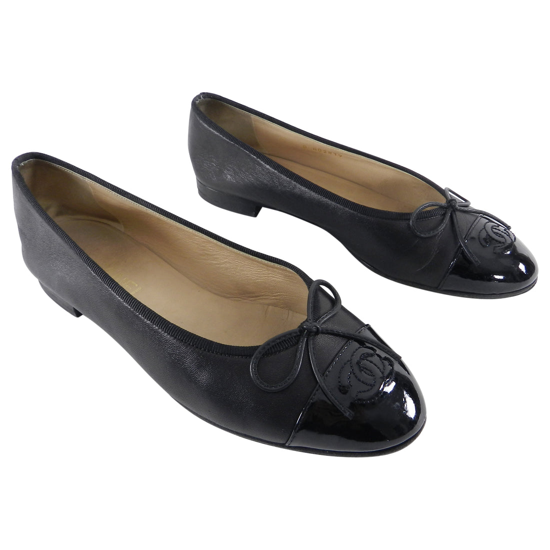 Chanel Black Ballet Flats with Patent Cap Toe  – I MISS YOU VINTAGE