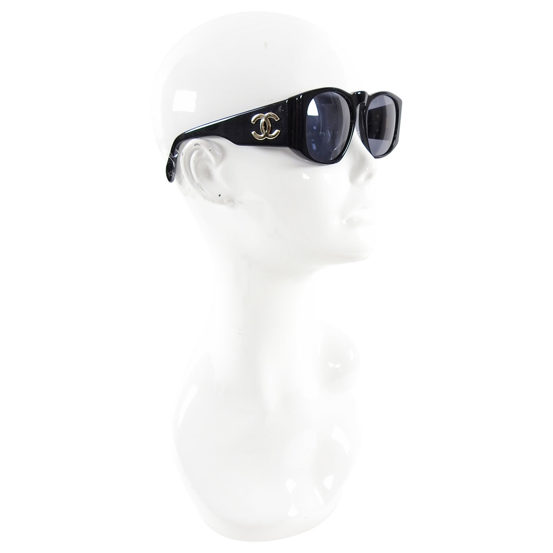 Chanel Vintage Classic Black CC Logo Sunglasses 0004 – I MISS YOU VINTAGE