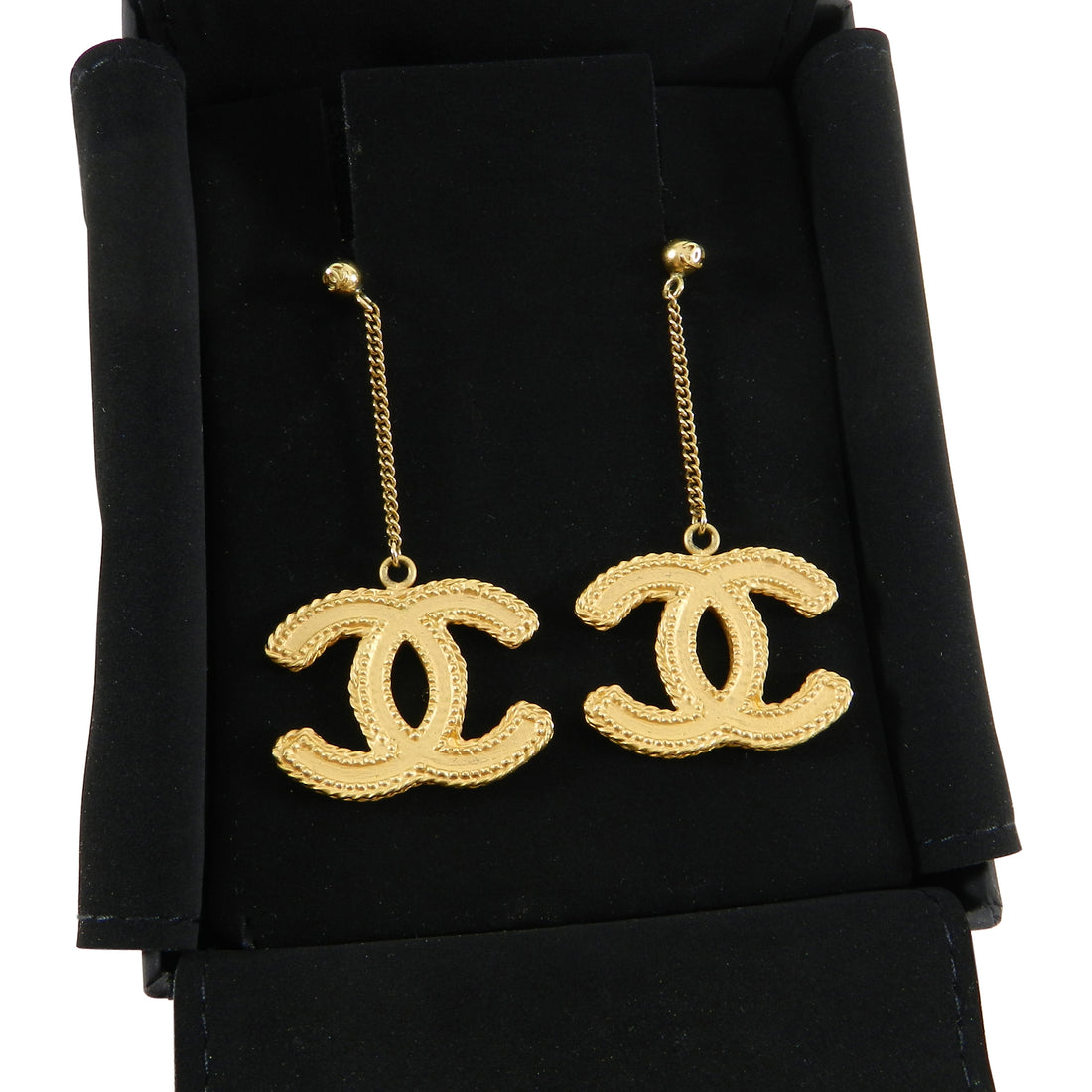 Chanel 2017 Matte Gold CC Drop Earrings – I MISS YOU VINTAGE